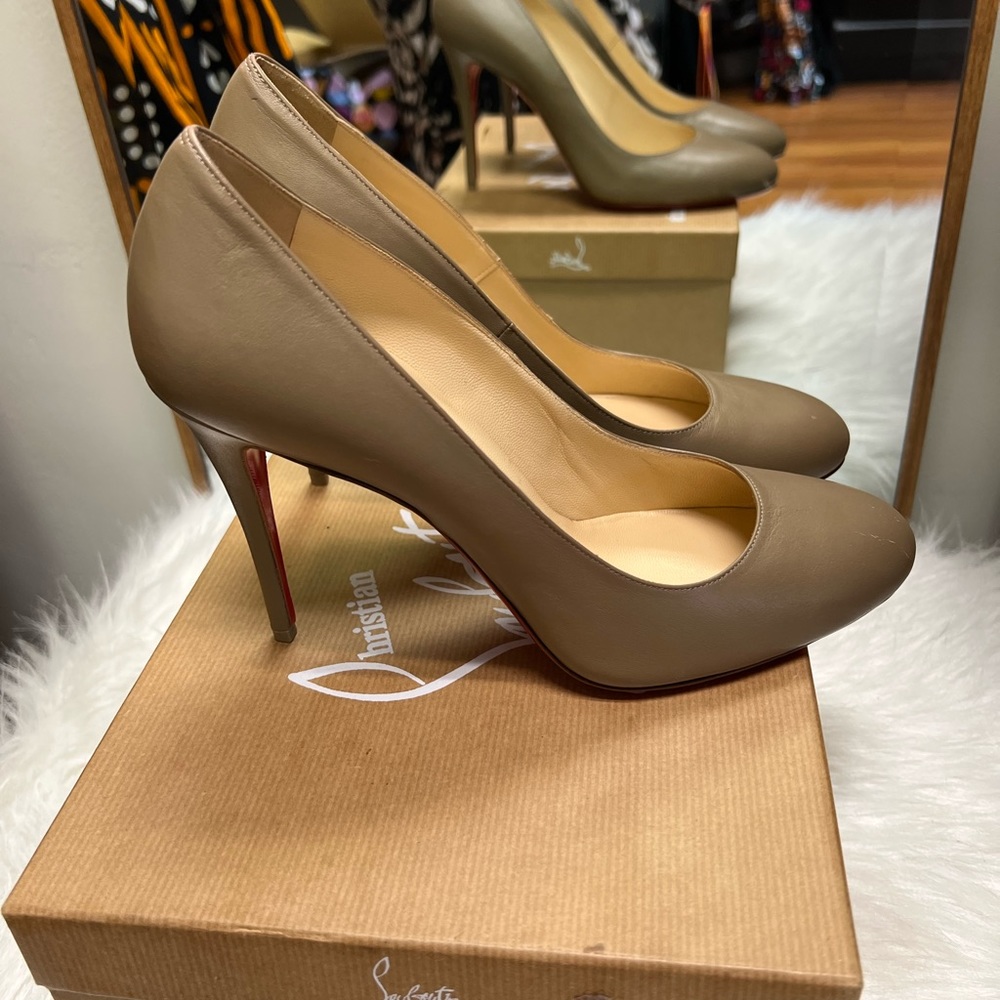 Authentic Christian Louboutin pumps